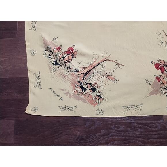 Vintage Equestrian Fox Hunting Dogs Hounds Yellow English Scarf 29 x 30 square - Picture 10 of 15